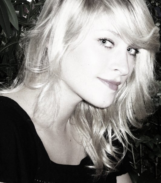 Promotional Staff Janna from Aachen