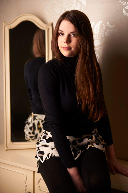 Hostess Jessica Koblenz