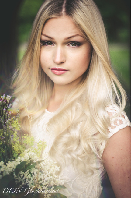 Messehostess Marie Brieselang