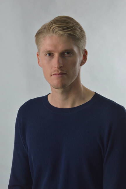 Hostess Yannick