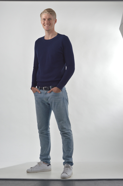 Hostess Yannick