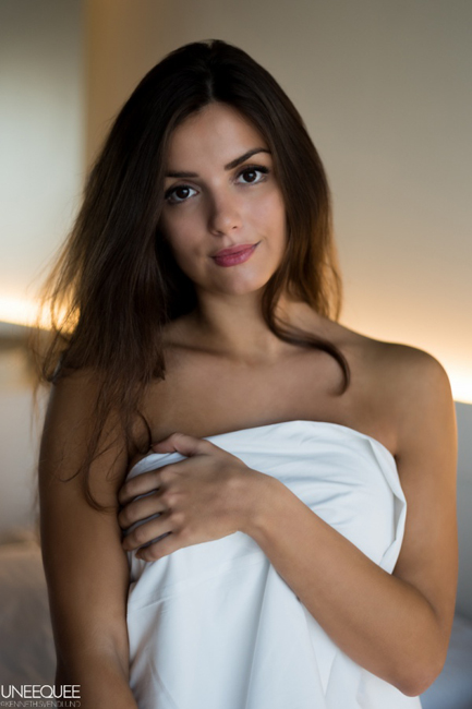 Hostess Louisa