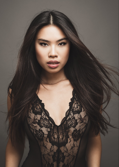 Boothmodel Linh from Hamburg
