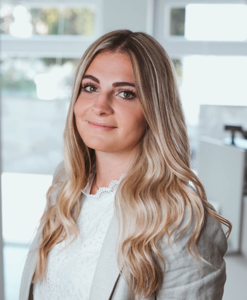 Hostess Sabrina Friedrichshafen