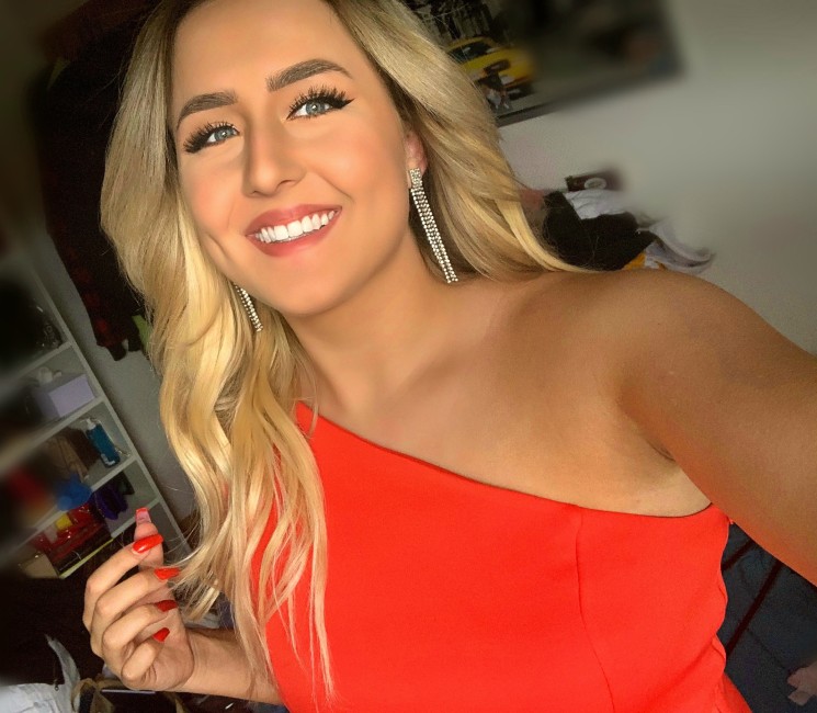 Messehostess Merve  aus Essen