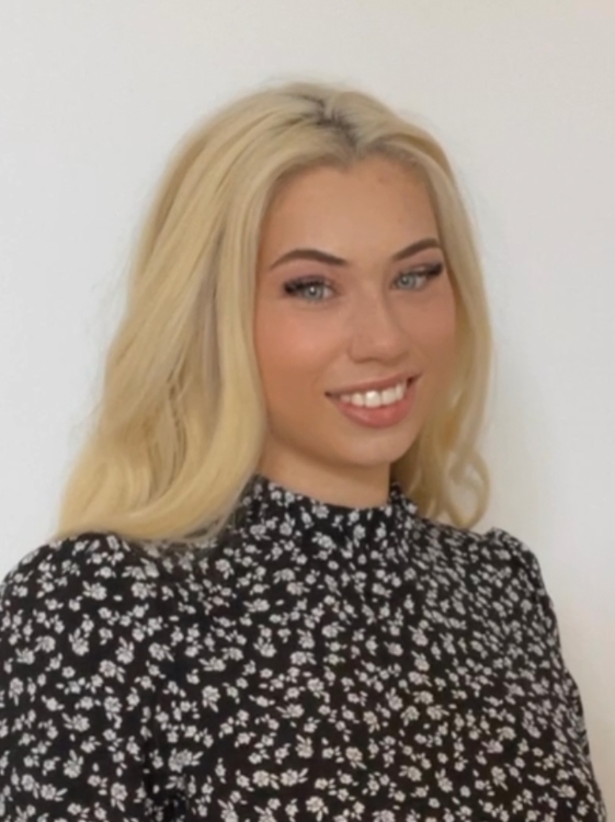 Messehostess Allegra Isabella Esslingen 