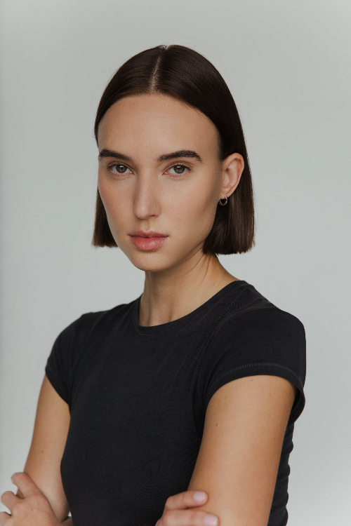 Hôtesse Lena pour salons &agrave; Munich