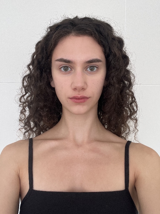 Exhibition Hostess Anja from Essen, Hair: braun (mittel), Eye: braun-gr�n, German: Muttersprache, English: Fortgeschritten, French: leichte Konversation, Spain: nein